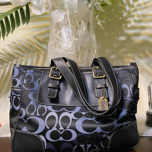 Black and Blue Shoulder Bag - Picture 1 of 11